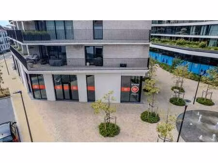 opportunité : local commercial à vendre à lake garden - dui