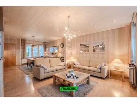 maison de maître pleine de caractère avec 6 chambres au cœu…