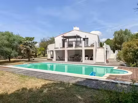 vente maison 4 pièces 107 m² à saint-laurent-de-la-pree (17450)  470 250 €