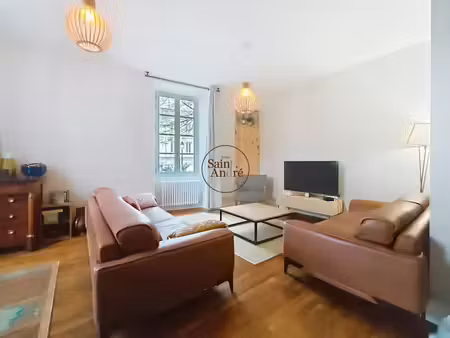 vente maison 6 pièces 190 m² à angouleme (16000)  490 000 €