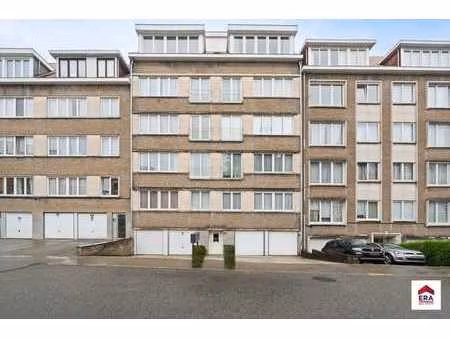 appartement et garage à vendre à laeken