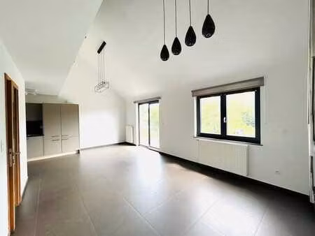 superbe duplex 4 chambres avec terrasse