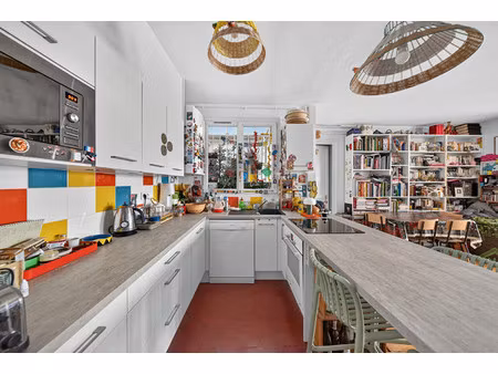 appartement de luxe à vendre dans le quartier chateau d'eau-lancry