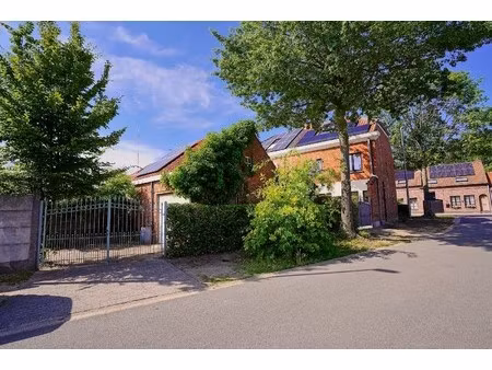 huis te koop in waasmunster met 3 slaapkamers