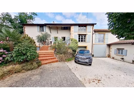 maison de luxe à vendre à lentilly