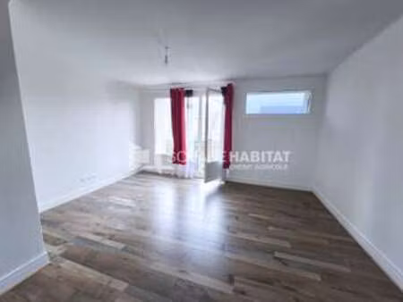 vente appartement 4 pièces à guingamp (22200) : à vendre 4 pièces / 70m² guingamp