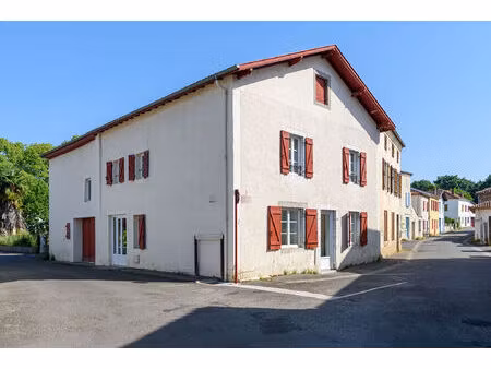 maison amou 5 pièce(s) 131m2