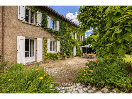 maison de luxe à vendre à brindas