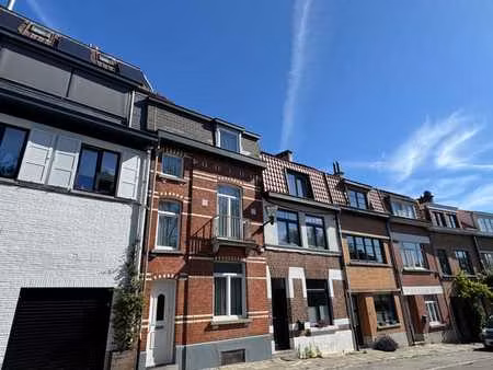maison 4 ch avec jardin dans un quartier très prisé !