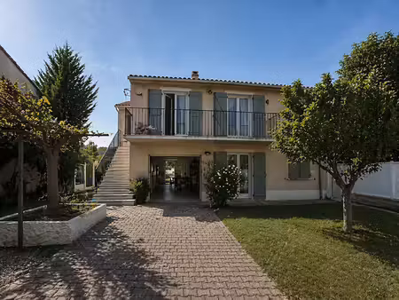 vente maison 6 pièces 134 m² à lambesc (13410)  535 000 €