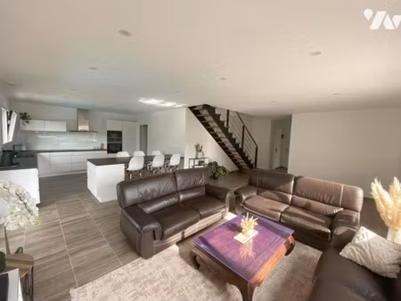 maison de luxe à vendre à quéven