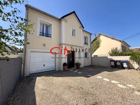 location maison 5 pièces 131m² poissy 78300