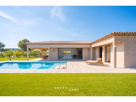maison de luxe à vendre à la cadière-d'azur