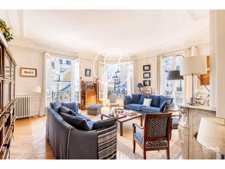 appartement de luxe à vendre dans le quartier courcelles-wagram
