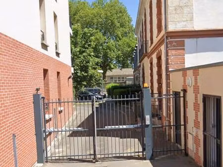 parking à louer
