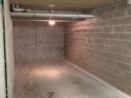 location garage box et parking à nantes saint-pasquier (44000) : à louer / nantes saint-pa