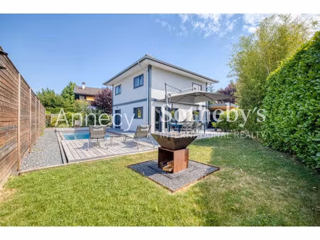 maison de luxe à vendre à annecy