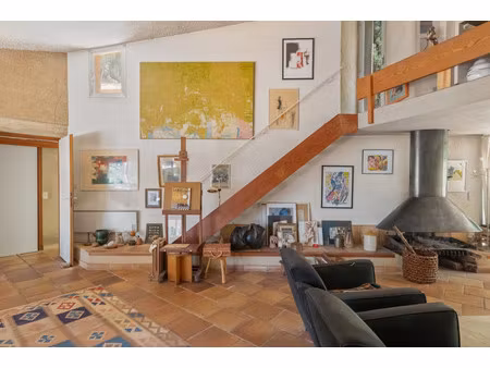 maison de luxe à vendre à la cadière-d'azur