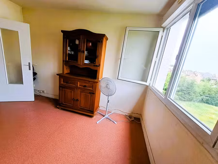 vente appartement 3 pièces 54m2 châlons-en-champagne 51000 - 65000 € - surface privée