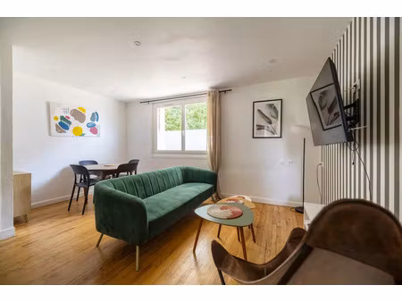 vente appartement 4 pièces 70m2 pau 64000 - 179000 € - surface privée