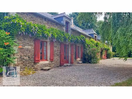entre dinan et la côte - belle propriété à corseul sur 1+ hectares
