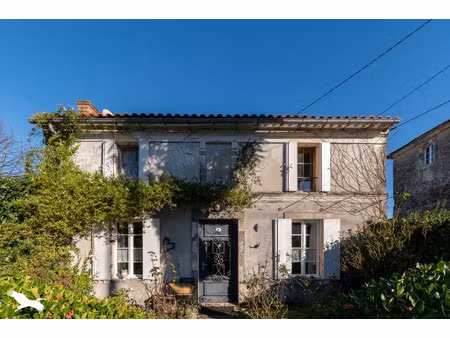 vente maison 5 pièces 125 m² saint-christoly-médoc (33340)