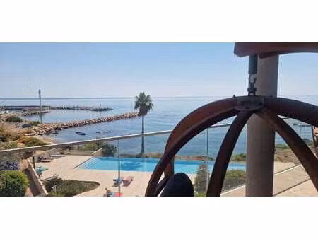 propriété avec piscine en bord de mer sari-solenzara (2a)