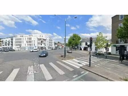 location commerce nantes 44100 33m²