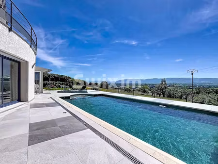 vente maison 7 pièces 200 m² à challex (01630)  1 050 000 €
