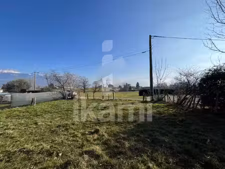 terrain constructible saint-cassien 702 m2