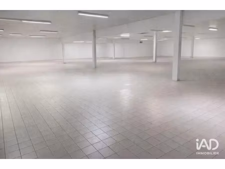 location commerce 1250 m² à herchies (60112)