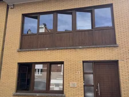 ? à louer : bureau lumineux & modulable – verviers