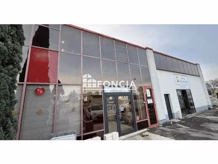local commercial à louer