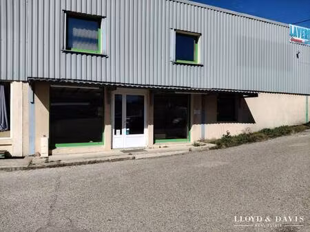 local commercial à louer