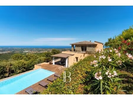 sorbo-ocagnano  villa vue mer  4 chambres  piscine  proche plage