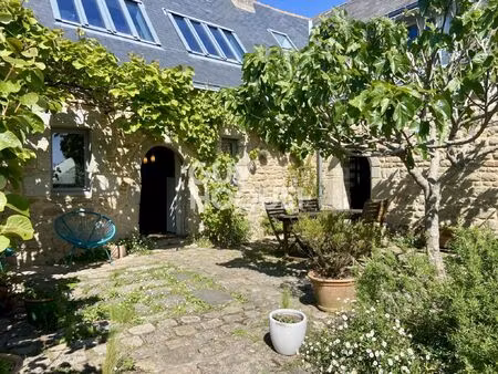maison 8 pièces 266m2 queniquen