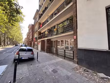 bureaux idéalement situé de +/- 101m²