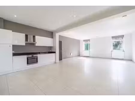 superbe immeuble mixte avec rez commercial et duplex 3 chamb