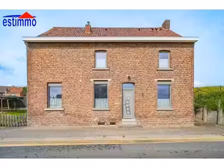 charmante maison 4 façades - 4 chambres - jardin