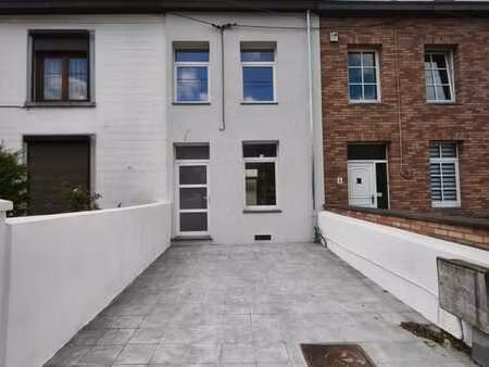 maison 2 chambres avec terrasse à jumet