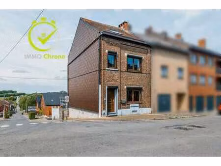 belle maison 3ch - bureau - terrasse - parking