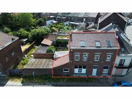 maison 5 ch à vendre à proximité de la gare de jemappes