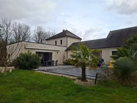 trés belle maison comtemporaine