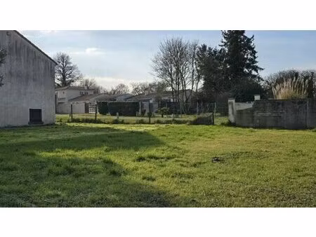 en vente terrain non constructible – 62 700 € |médis