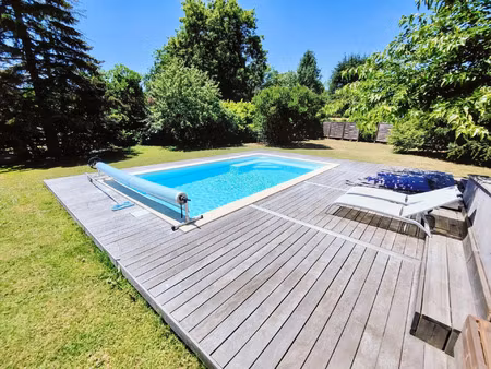 vente maison 5 pièces 180 m² léognan (33850)