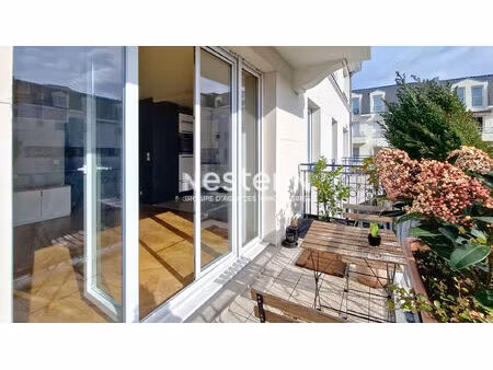 a louer : saint cyr l'ecole - appartement meublé de 3 pièces de 68 m²  avec parking en s/s