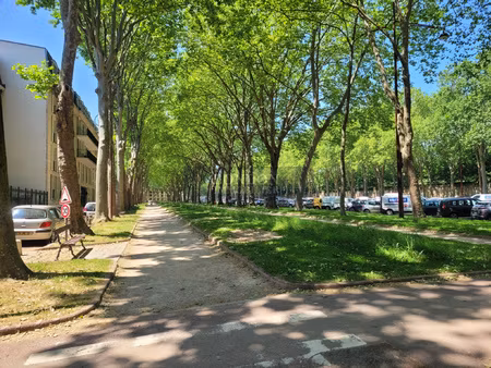 versailles avenue de paris