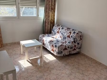 studio 24m2 étudiant