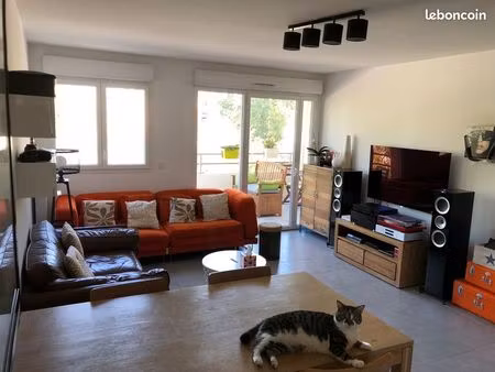 location t2 / proximité allauch