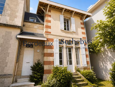 maison de luxe à vendre dans le quartier caudéran-barrière judaïque